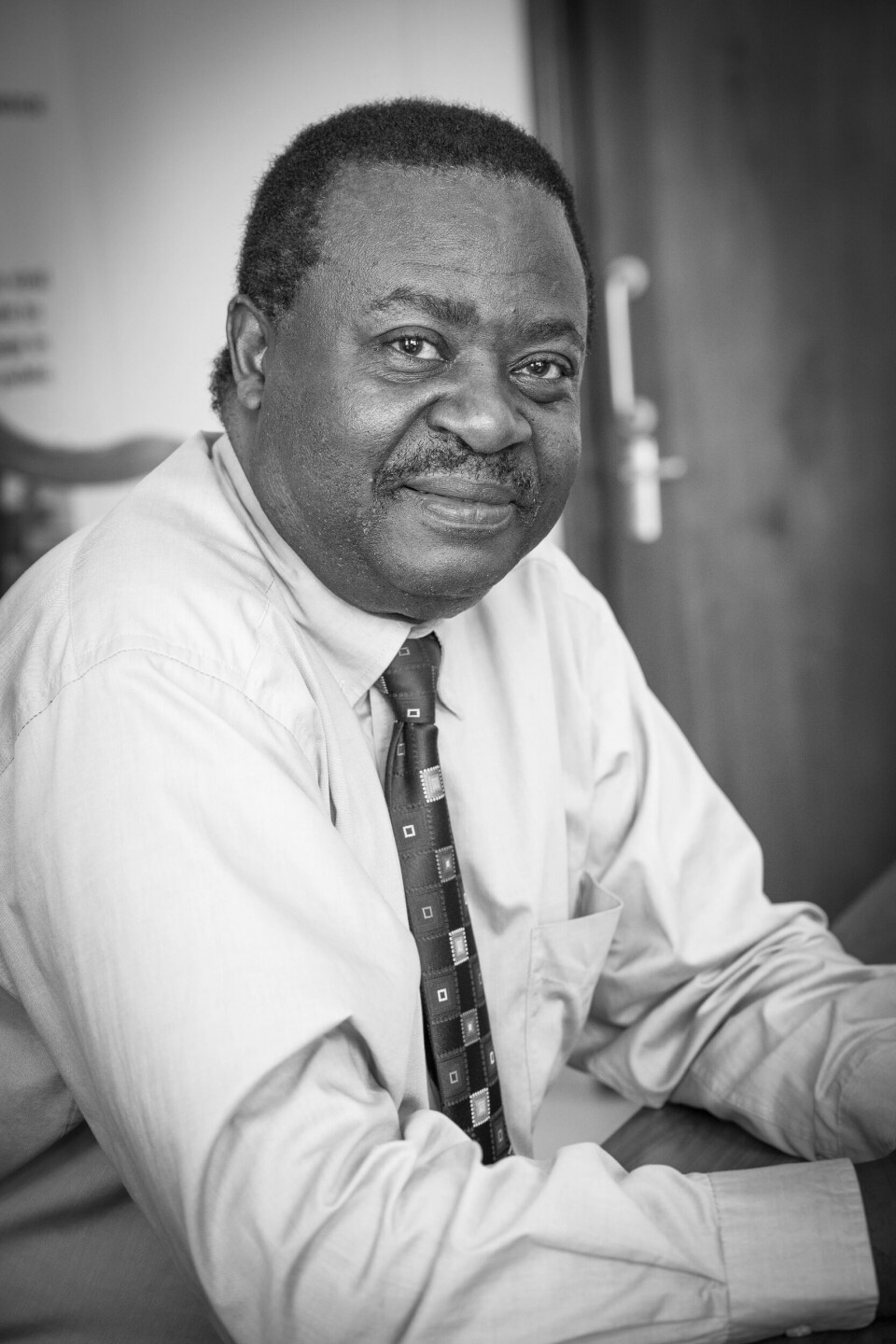Professor Pontiano Kaleebu er direktør ved Uganda Virus Research Institute (UVRI). Foto: Sofi Lundin