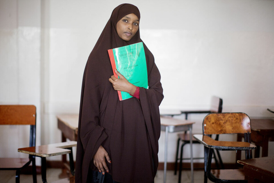 Da mødrehospitalet Edna Adan åpnet i 2002 fantes det bare ti jordmødre i hele Somaliland. Da Bistandsaktuelt besøkte sykehuset i Hargeisa i 2015 var 300 ferdig utdannet. Jordmorstudent Mariam Farah Adem (21) fortalte at hun, etter utdannelsen, ville tilbake til hjembyen for å bidra til bedre barne- og mødrehelse. Foto: Espen Røst