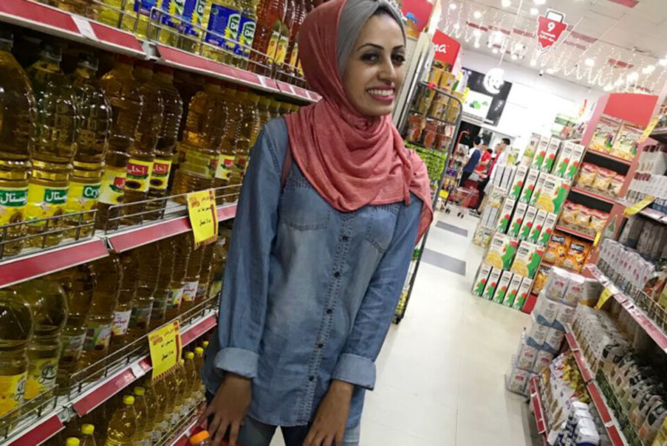 – Vi er bare mennesker og ønsker å bli behandlet som det, sier Abier Al Masri.