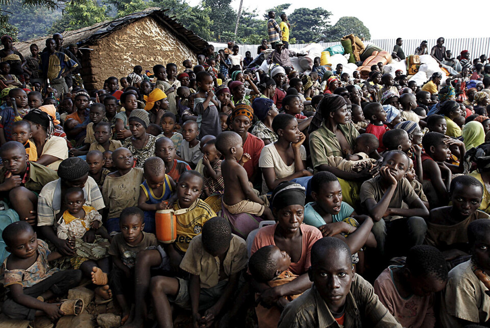 Flyktninger fra Burundi ved Tanganyika-sjøen vest i Tanzania etter harde kamper i Burundis hovedstad Bujumbura. Volden i det sentralafrikanske landet sendte tusener på flukt inn i nabolandet i fjor. Av 17 millioner afrikanere på flukt befinner 93,7 prosent seg på det afrikanske kontinent, ifølge FN. Foto: Thomas Mukoya / Reuters / NTB Scanpix