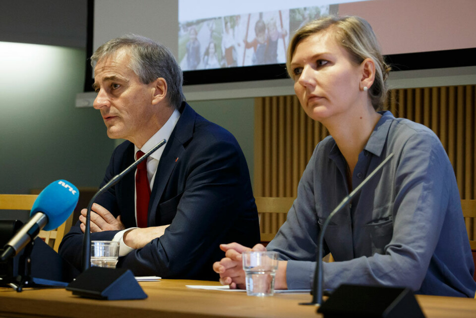 Arbeiderpartiets leder Jonas Gahr Støre og finanspolitisk talsperson Marianne Marthinsen presenterte Arbeiderpartiets alternative statsbudsjett.