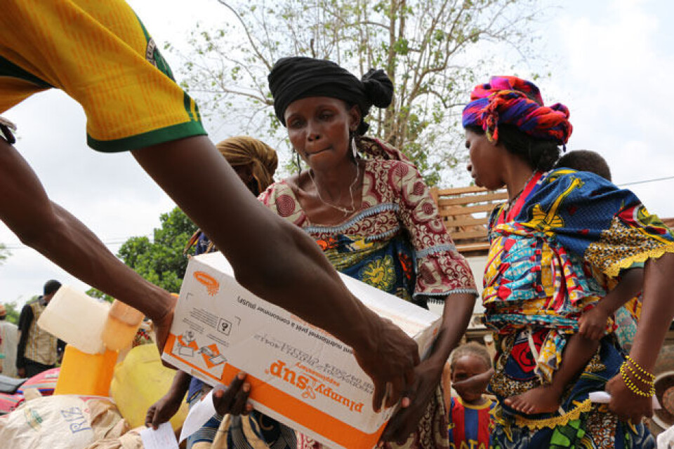 Verdens matvareprogram deler ut mat i Den sentralafrikanske republikk. Foto: WFP