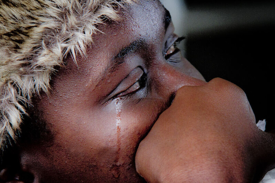TÅRER: Hun gråt da hun tok sin siste pille som tuberkulosepasient i 2013, forteller Phumeza Tisile. Nå kjemper hun for at andre skal slippe å oppleve det samme som henne. Foto: Sydelle Willow Smith