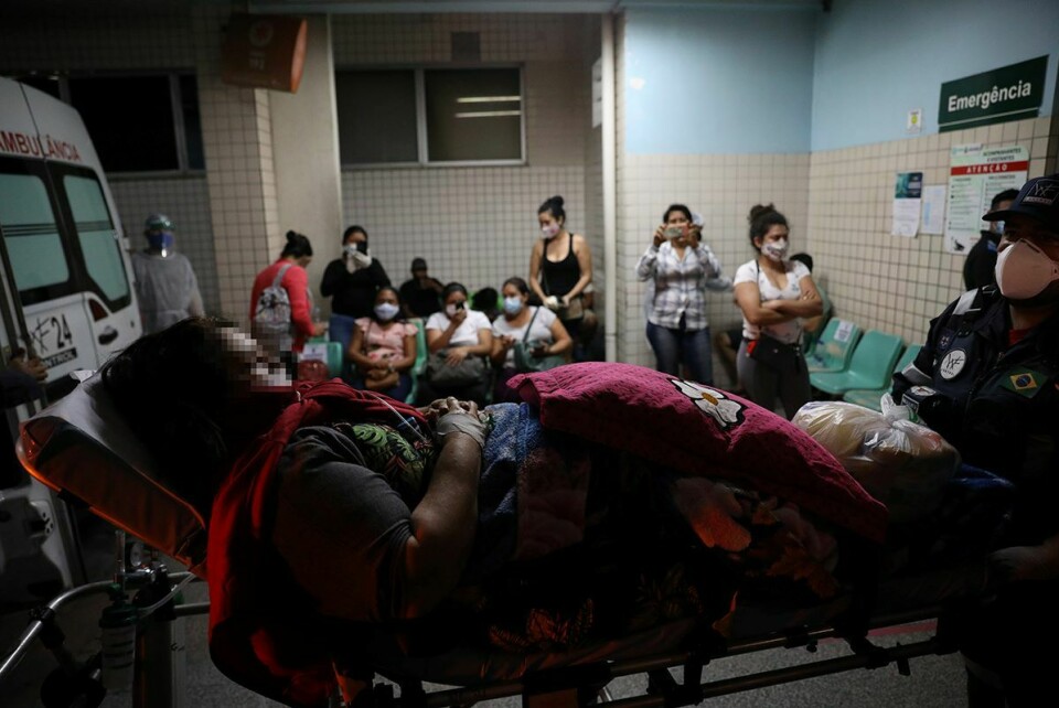 Sykehusene er fulle! En korona-pasient overføres fra João Lúcio-sykehuset i Manaus for å få behandling i en annen delstat.