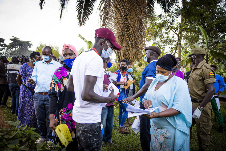 Ugandere over hele landet møtte opp for å stemme på president og parliamentsmedlemmer den 14. januar. Foto: Sofi Lundin