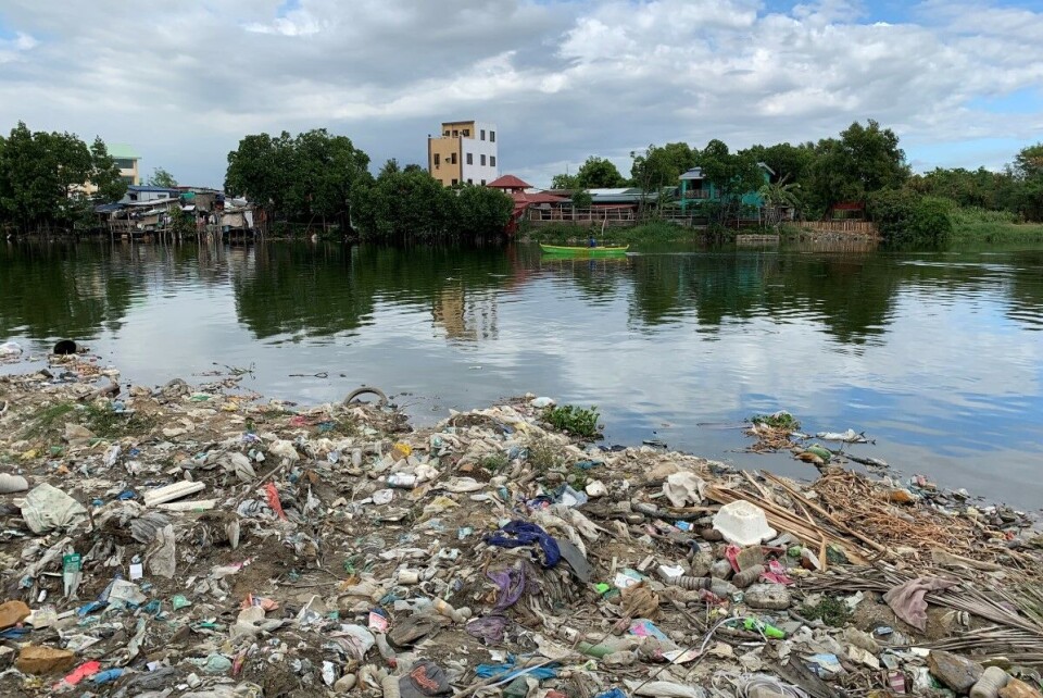 Kampen mot plast i havet starter på land. Avfall som ikke blir forsvarlig håndtert, finner ofte veien til nærmeste elv. Mens organisk avfall gjerne brytes ned på veien, flyter plasten hele veien til elvenes utløp og videre ut i havet, skriver Norsk institutt for vannforskning (NIVA). Alle foto: NIVA
