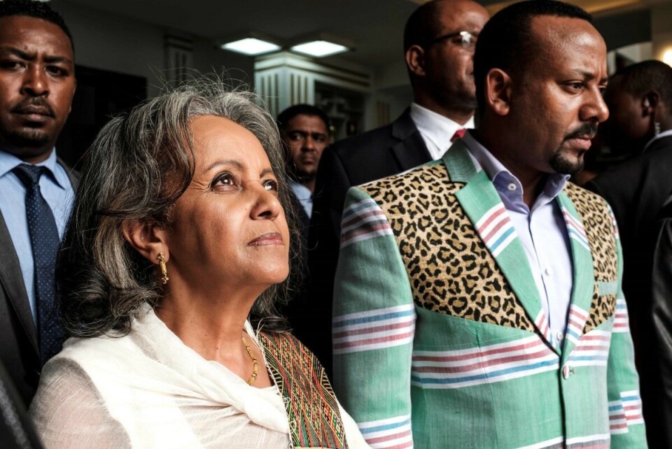 GIR HÅP OM FRED: Statsminister Abiy Ahmeds innsats for fred mellom Etiopia og Eritrea gir fornyet håp om fredelig sameksistens i regionen, mener Lemma Desta. Her er fredsprisvinner Abiy (til høyre) avbildet sammen med Etiopias president, Sahle-Work Zewde (til venstre). Foto: Eduardo Soteras / AFP / NTB scanpix