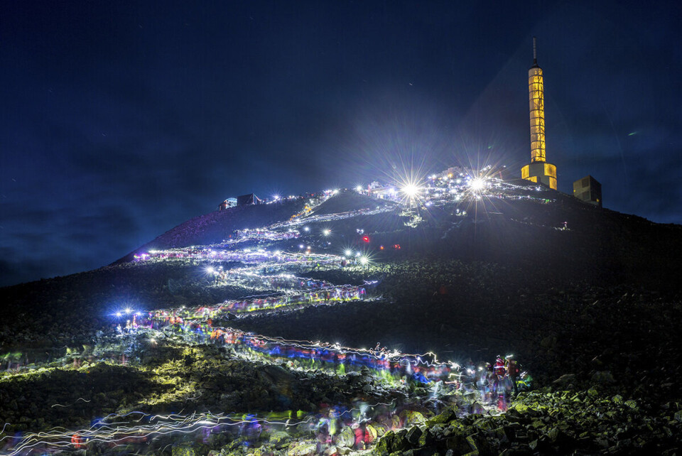 Rundt 7500 personer deltok på Norads nattevandring for bærekraftsmålene. Kombinasjonen friluftsliv og en god sak slår godt an hos nordmenn. Foto: Norad