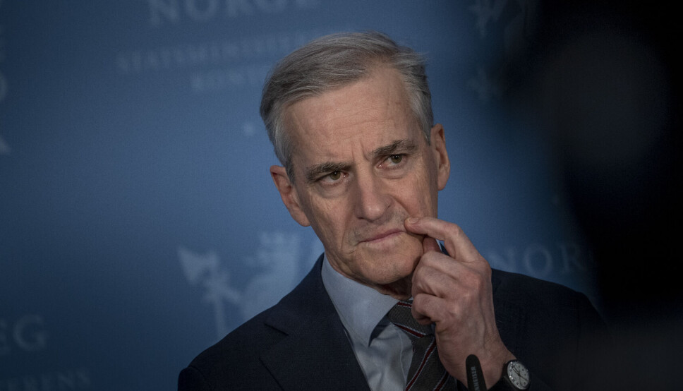 Statsminister Jonas Gahr Støre (Ap) sa at Norge skal hjelpe, men må samarbeide med EU og EØS for å sikre at flyktninger fra Ukraina fordeles på en rettferdig måte på pressekonferansen fredag.