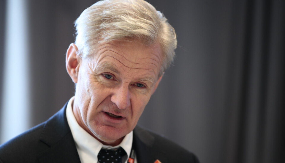– Vi må alltid selv få bestemme hvem som trenger vår hjelp, sier Flyktninghjelpens generalsekretær Jan Egeland. Han anklager Israel for å å manipulere og militarisere humanitær hjelp i Gaza.