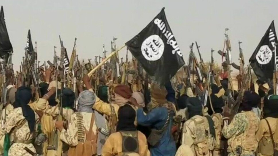 IS' nyhetsbyrå Amaq har delt dette bildet som viser en gruppe islamistkrigere med nyhetsbyrået AFP. Bildet er tatt i mai 2019 etter at IS hevdet å ha drept 28 regjeringssoldater i et bakholdsangrep nær landsbyenTongo Tongo i den vestlige Tillaberi-regionen, i Niger nær grensa til Mali.