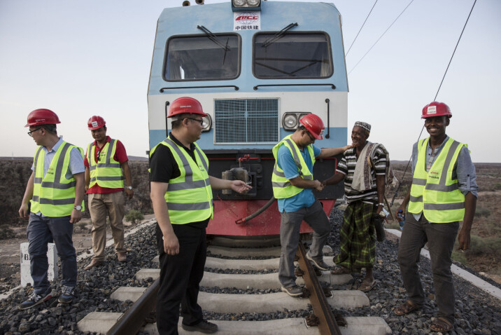 Kina bygget jernbanen mellom Etiopias hovedstad Addis Abeba og Djibouti, ferdigstilt i 2016. Etiopia er også et viktig knutepunkt i Kinas belte- og vei-initiativ, som er programmet hvor Kina finansierer og bygger infrastruktur i land for å utvide sin innflytelse.