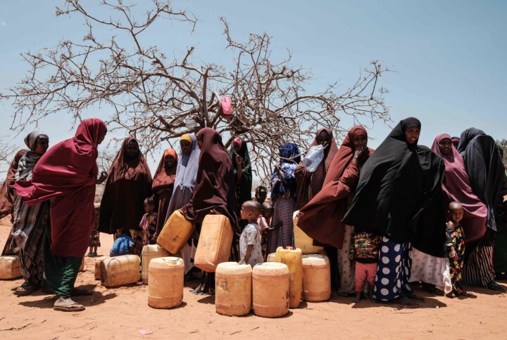 Etter flere mislykkede regntider på rad, opplever Somalia, Kenya og Etiopia den verste tørken på 40 år. Somalia (bildet) er på randen av hungersnød, og Al-Shabaab bidrar også til å gjøre nødhjelpsarbeid utfordrende.