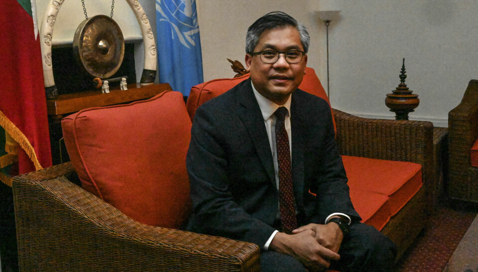 I hjemlandet er Kyaw Moe Tun erklært landsforræder. Etter militærkuppet i Myanmar 1. februar 2021 forberedte han seg offisielt på å holde et innlegg godkjent av generalene i FNs generalforsamling, men i det stille hadde han laget en annen plan.