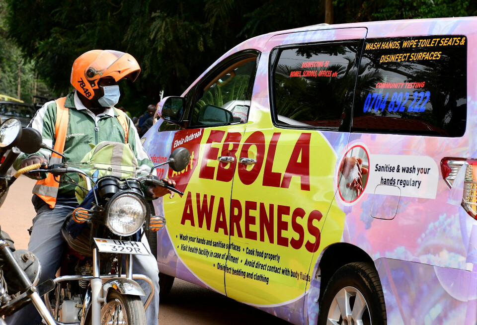 En varebil kjører rundt for å spre bevissthet om ebolautbruddet i Kampala, Uganda, 27. oktober 2022. Arkivfoto: Abubaker Lubowa / Reuters / NTB