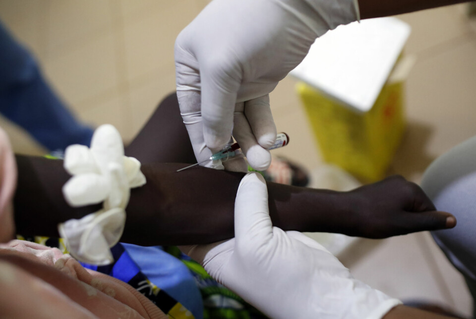 Hvert femte minutt dør et barn av aidsrelaterte årsaker. Nå går tolv afrikanske land sammen om å utrydde aids blant barn innen 2030. Illustrasjonsfoto: Science Photo Library / NTB
