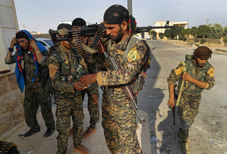 Styrker fra Syrian Democratic Forces (SDF) var i harde kamper mot IS utenfor Raqqa i 2017. Nå, vel fire år etter at terrorgruppa ble betegnet som nedkjempet, opplever sivilbefolkningen i Syria nye angrep fra de ekstremt voldelige islamistene.