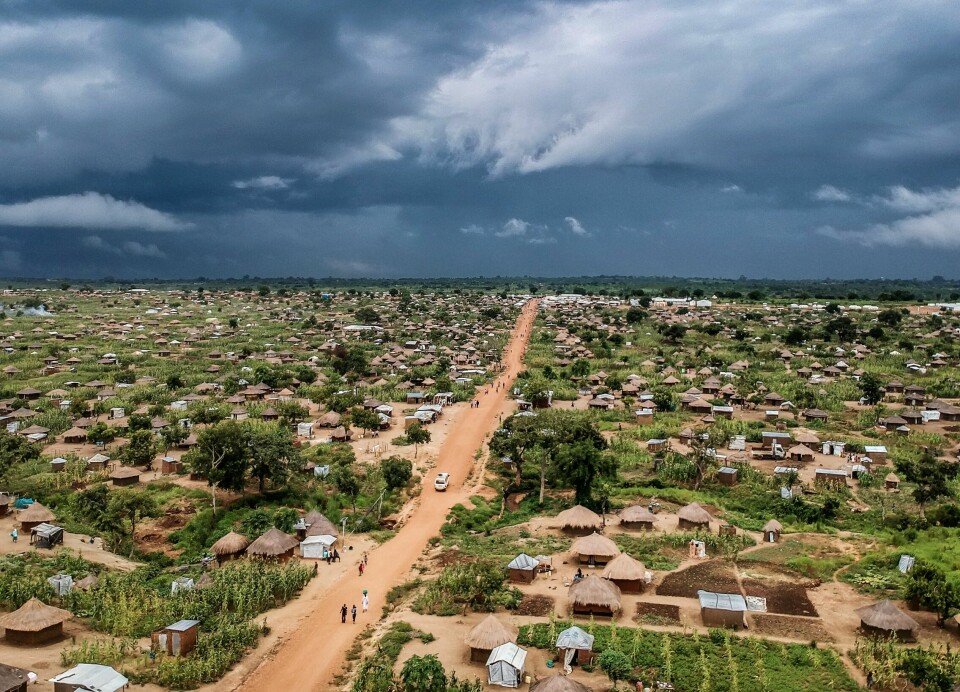 Stormskyer over Bidibidi-leiren i det nordlige Uganda. Leiren huser mer enn 270 000 flyktninger, hovedsakelig fra Sør-Sudan, og er en av verdens største bosettinger for flyktninger.