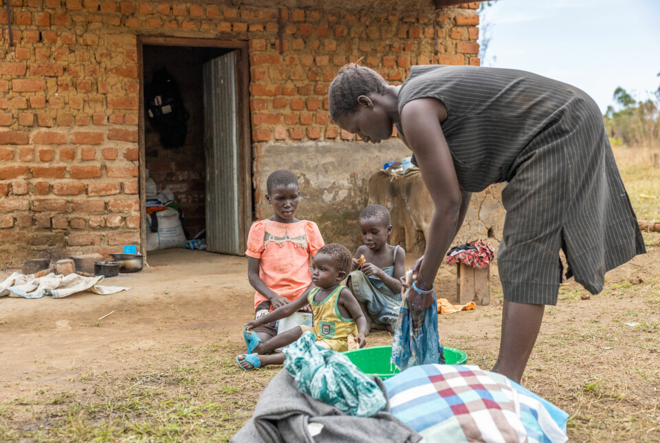 De nylige konfliktene i Kajo Keji gjorde at Rose Konga (35) måtte flykte med barna. Nå bor hun i en flyktningleir og sliter med minnene fra konfliktene som tok livet av 21 person som sto henne nær.