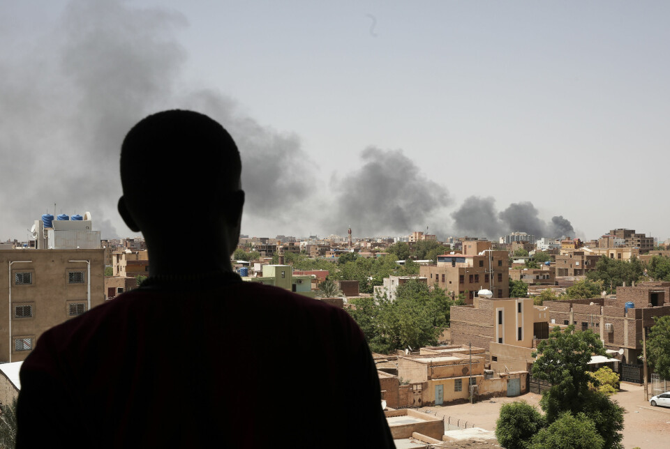 Titusener av har allerede rømt Sudans hovedstad Khartoum. For de som er igjen er situasjonen nå ekstremt krevende.