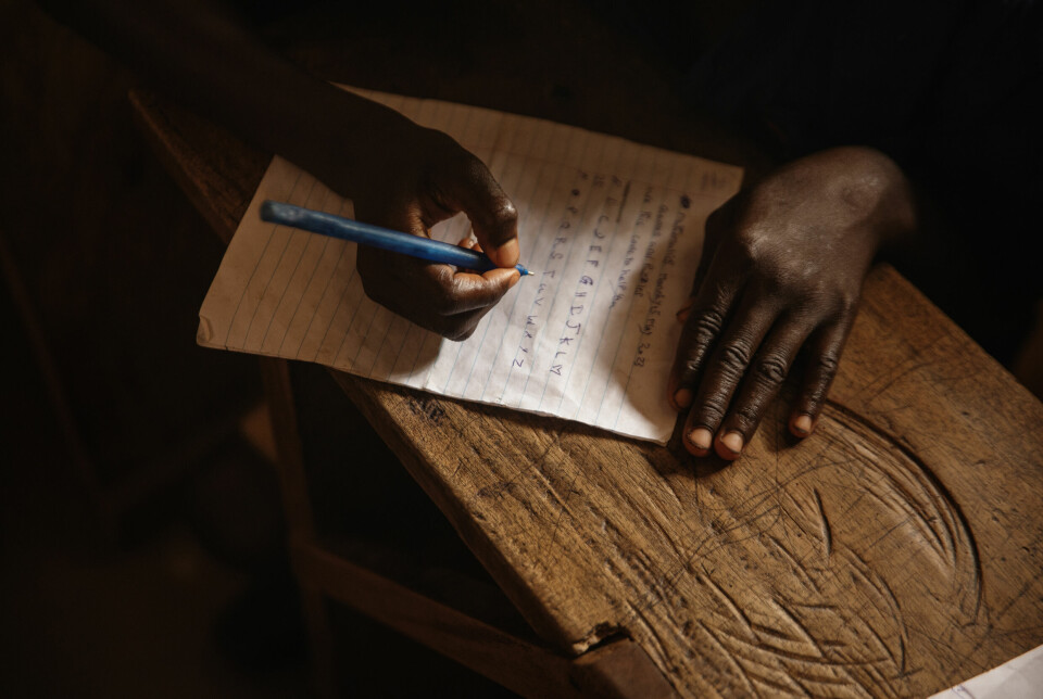 I Sierra Leone går stadig flere barn på skolen etter at nåværende president valgte å gjøre det til en topp-prioritet da han kom til makten i 2018.
