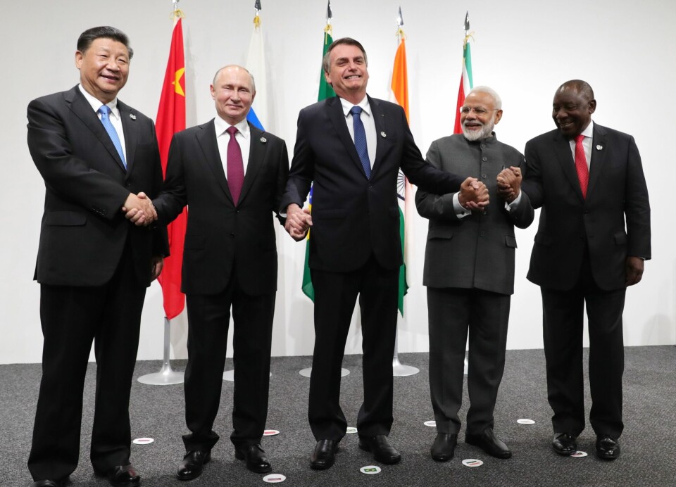 Lederne fra landene i samarbeidsforumet BRICS møttes i 2019. Fra venstre: Kinas president Xi Jinping, Russlands president Vladimir Putin, Brasils tidligere president Jair Bolsonaro, Indias statsminister Narendra Modi og Sør-Afrikas president Cyril Ramaphosa.