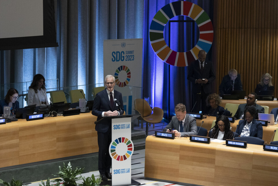 – Krig er den største trusselen mot alt utviklingsarbeid, sa statsminister Jonas Gahr Støre til Tove Gravdal etter en tale under et arrangement i FN-bygningen i New York tirsdag.