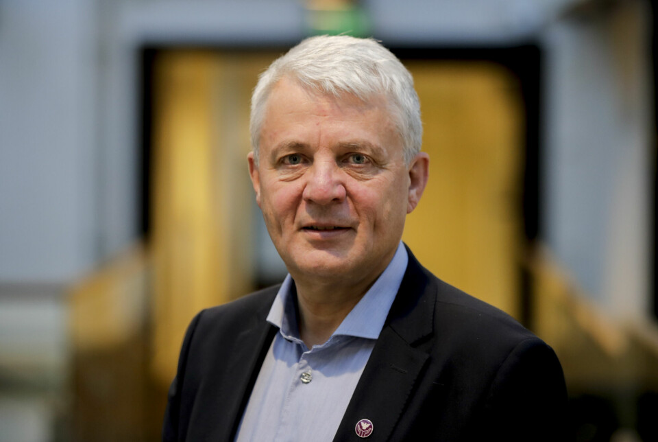 Dagfinn Høybråten, generalsekretær i Kirkens Nødhjelp, er kritisk til at regjeringen ikke når én-prosenten til bistand.