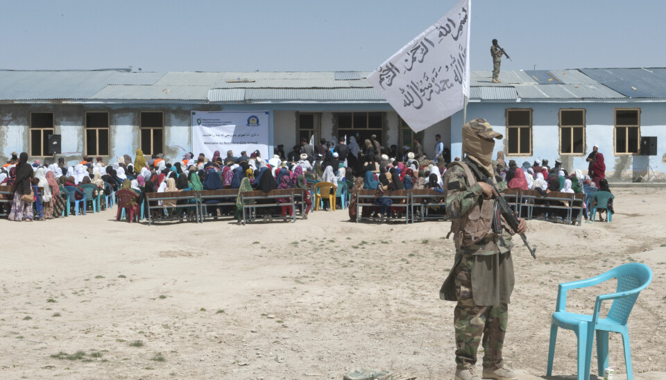 Afghanistankomiteen er bekymret at det stadig kuttes, også i år, i den langsiktige bistanden til Afghanistan. Bildet er fra åpningen av en skole som organisasjonene støtter i 2022.