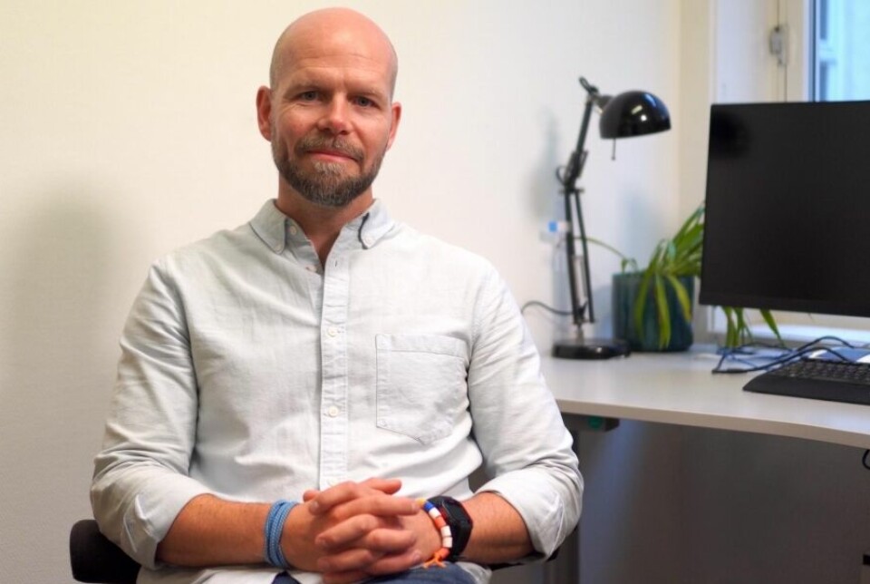 Andreas Fjeldskår har tidligere jobbet i Røde Kors, Deloitte og KPMG.