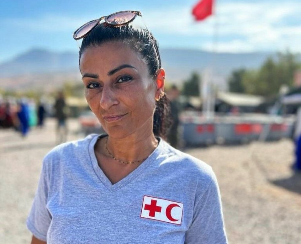 Norske Zena Alwan er sendt ut fra Norges Røde Kors for å hjelpe Marokkos Røde Halvmåne med å koordinere arbeidet deres med rent vann, sanitær og hygiene i de jordskjelvrammede områdene.