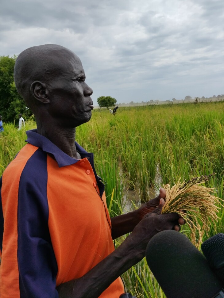 James Majok Deng, administratoren for bøndene som dyrker ris på Mangok Amuol Rice Farm.