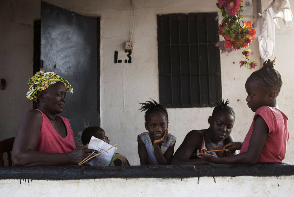 Et av verdens fattigste land, Sierra Leone, har lovfestet 13 år med gratis skolegang. Og på verdensbasis går 50 millioner flere jenter på skolen i 2023 enn i 2015, ifølge FN.