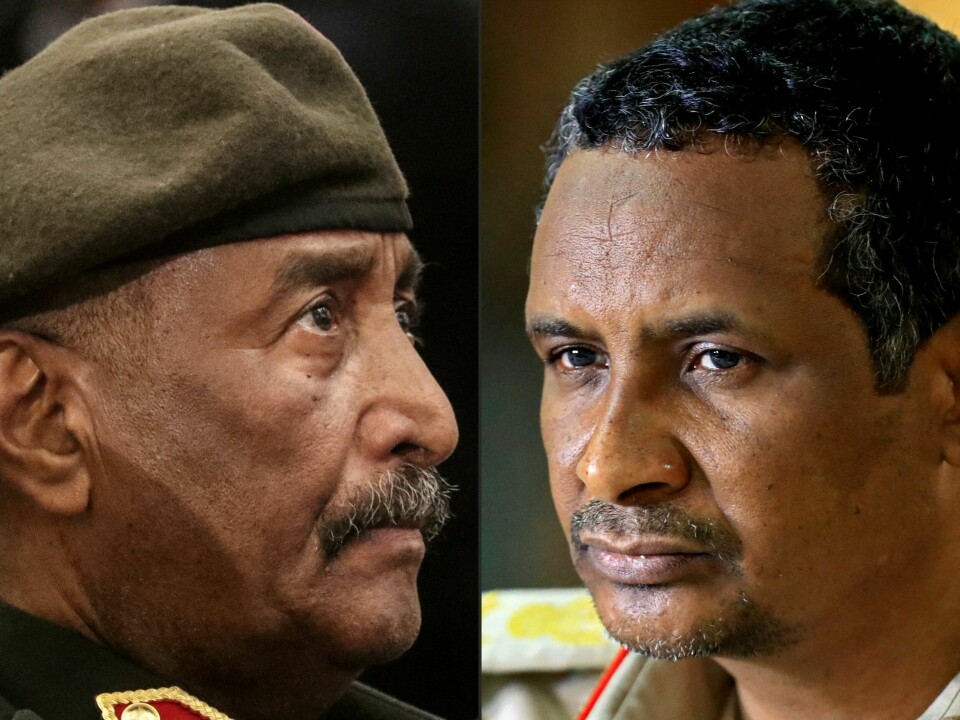 Lederen for Sudans regjeringshær, Abdel Fattah al-Burhan (venstre), og general Mohamed Hamdan Dagalo (Hemeti), som leder paramilitære Rapid Support Forces (høyre), har ligget i væpnet konflikt siden april i fjor.