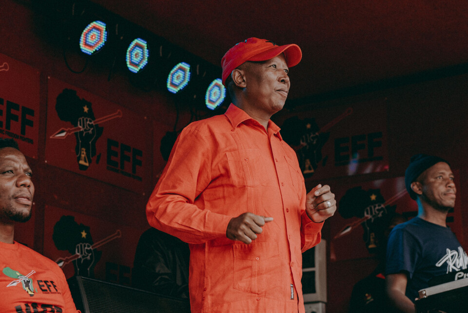 I Sør-Afrika er det Julius Sella Malema og hans panafrikanske parti, Economic Freedom Fighters (EFF), som har tatt ledelsen i kritikken mot afrikanske lands manglende samarbeid og beskjedne visjoner for kontinentet. EFFs grunnlegger og «commander in chief» tordner jevnlig mot Sør-Afrikas rike hvite minoritet og tidligere kolonimakter. 29. mai er det valg i Sør-Afrika.