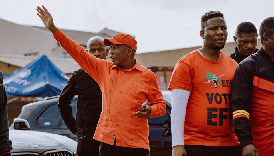 I tillegg til å være revolusjonær og økonomisk frihetskjemper, er EFF-leder Julius Malema også forretningsmann. Han har en forkjærlighet for Range Rovers og Mercedeser.