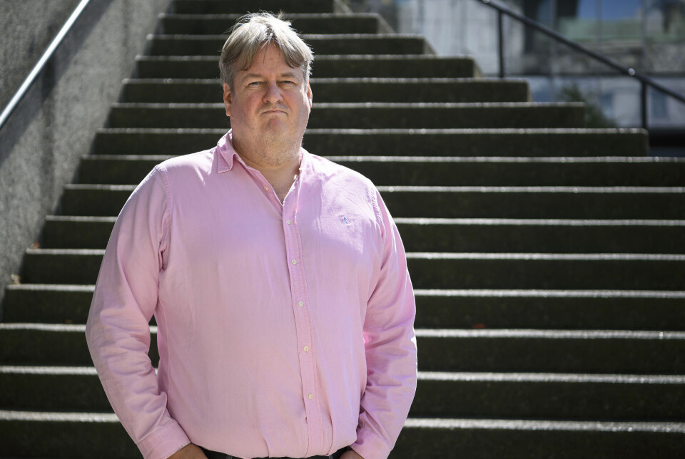 John O’Brien mener han ble utsatt for gjengeldelse etter at han varslet om det han mener er svindel av bistandspenger.
