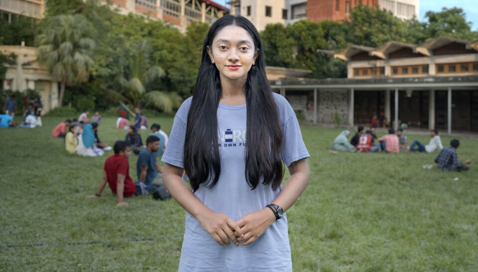 Sanjida Yasmin Snigdha (22) er tredjeårsstudent ved engelskavdelingen ved Dhaka University. – Vi ønsker oss et anti-diskriminerende og sekulært land i fremtiden. Den eldre generasjonen er velkommen til å styre oss dersom de har gode idealer, sier hun til Panorama.