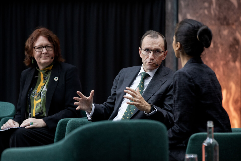 Statssekretær Bjørg Sandkjær (Sp) og utenriksminister Espen Barth Eide (Ap) under fremleggelsen av ny norsk Afrika-strategi mandag.