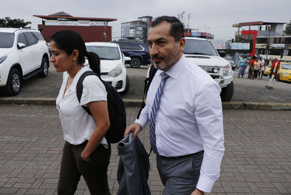 Advokatene Alejandra Zambrano og Alejandro Morales representerer de tidligere arbeiderne.