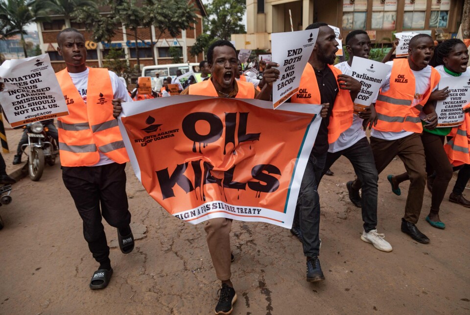 Miljøaktivister demonstrerer mot East African Crude Oil Pipeline i Kampala 26. august.