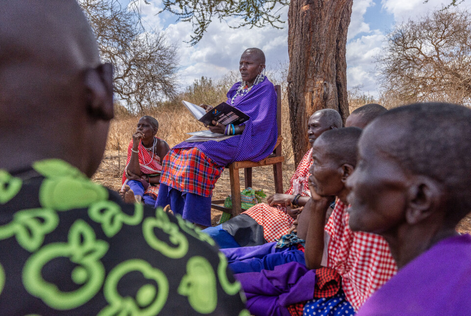 Hver måned samles gruppen for å diskutere økonomiske planer, sparing og muligheter for lån.