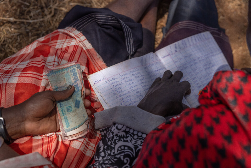 Lazaro forteller at karboninitiativet gir dem dem mulighet til økonomisk selvstendighet.
