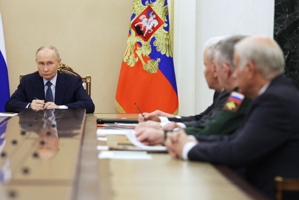 Russlands president Vladimir Putin holdt fredag et møte med ledere i forsvarsdepartementet der han blant annet annonserte at landet hadde gjennomført en vellykket test av det nye hypersoniske ballistiske våpenet.