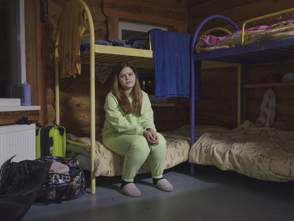 Anastasia på 14 år deler rom med de yngre jentene.