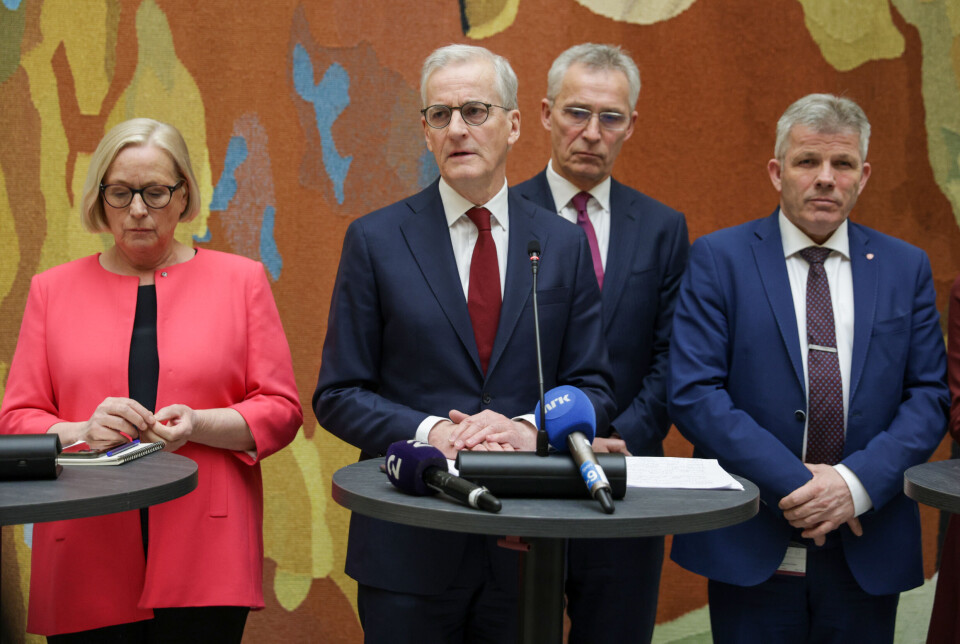 Statsminister Jonas Gahr Støre (Ap) og finansminister Jens Stoltenberg (Ap) holder pressekonferanse sammen med de parlamentariske lederne på Stortinget etter samtalene om økonomisk støtte til Ukraina.