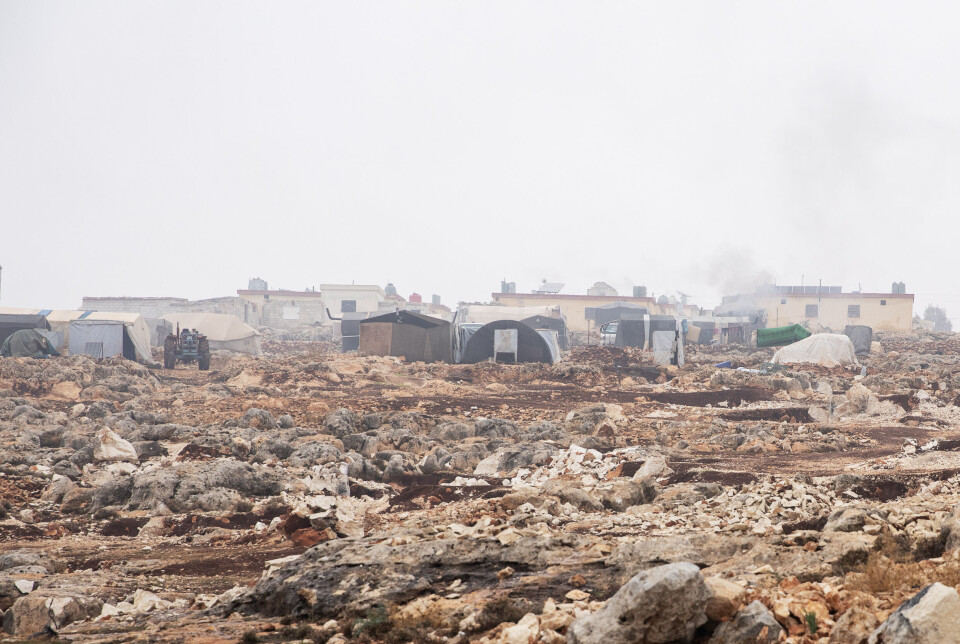 Tusenvis av syrere har gått vinteren i møte i telt og midlertidige boliger, som gir liten beskyttelse mot været og kulden.