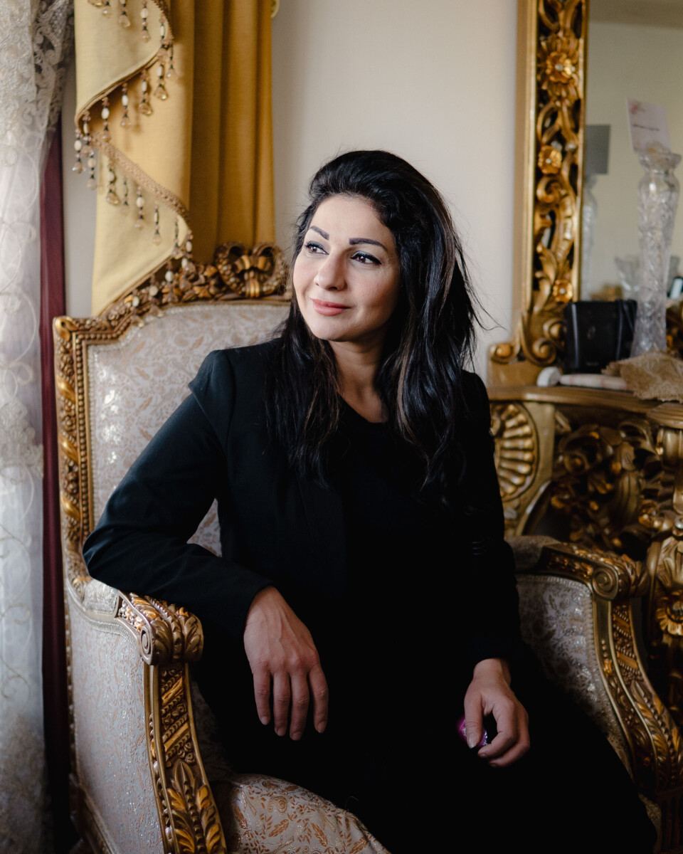 Journalisten Lama Rageh kunne neste ikke tro det da Assad falt. Men etter 12 år i eksil er hun tilbake i Syria.