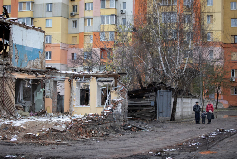 13 prosent av Ukrainas boliger er ødelagt under krigen. Bildet viser ødeleggelsene etter et russisk missilangrep i byen Kharkiv.