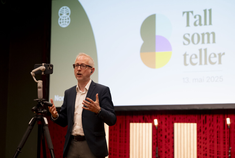 Norad-direktør Bård Vegar Solhjell presenterte bistandsstatistikken på arrangementet «Tall som teller» på Litteraturhuset i Oslo tirsdag.
